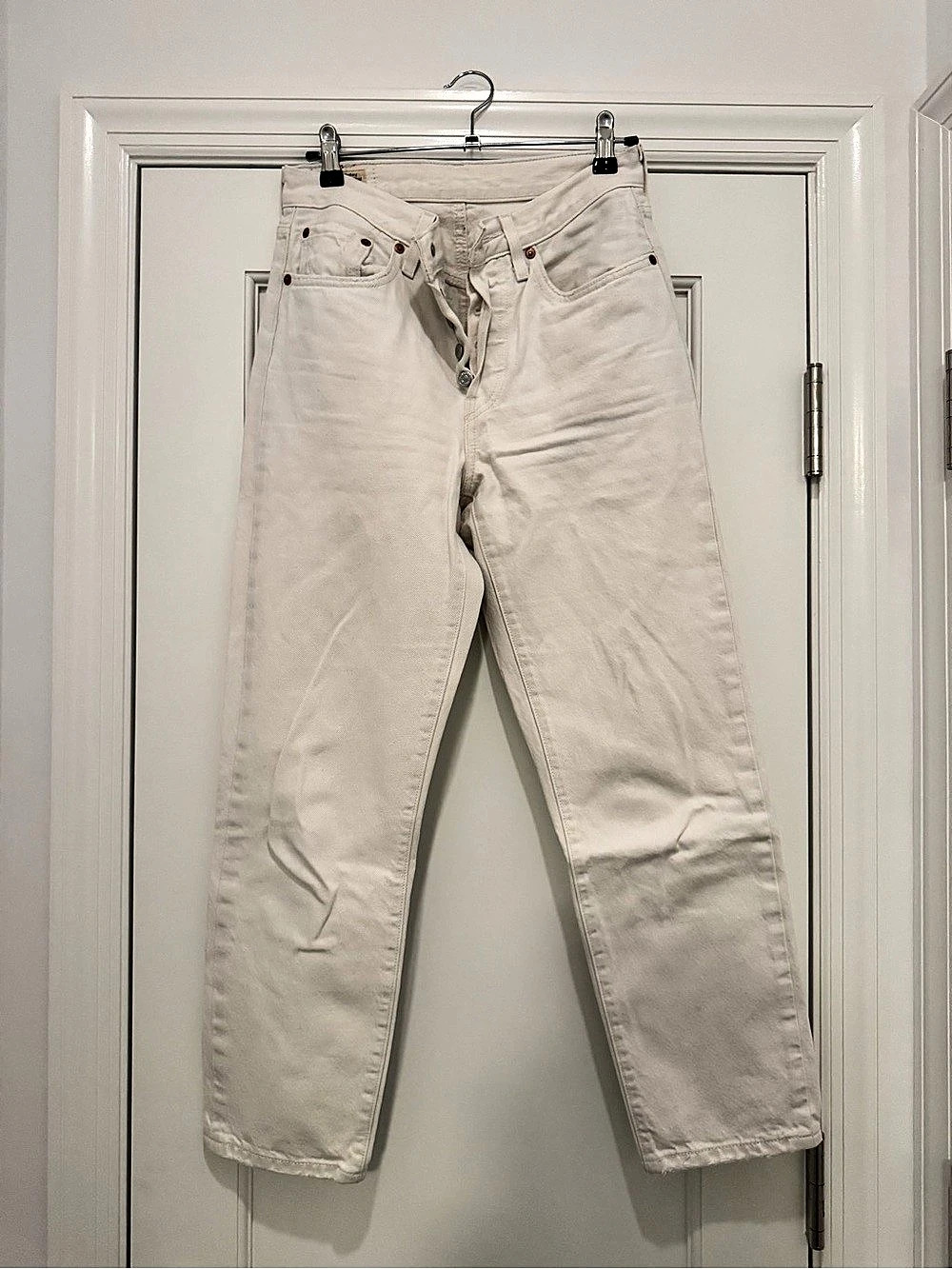 Levi's 501 Straight Leg Jeans in White
